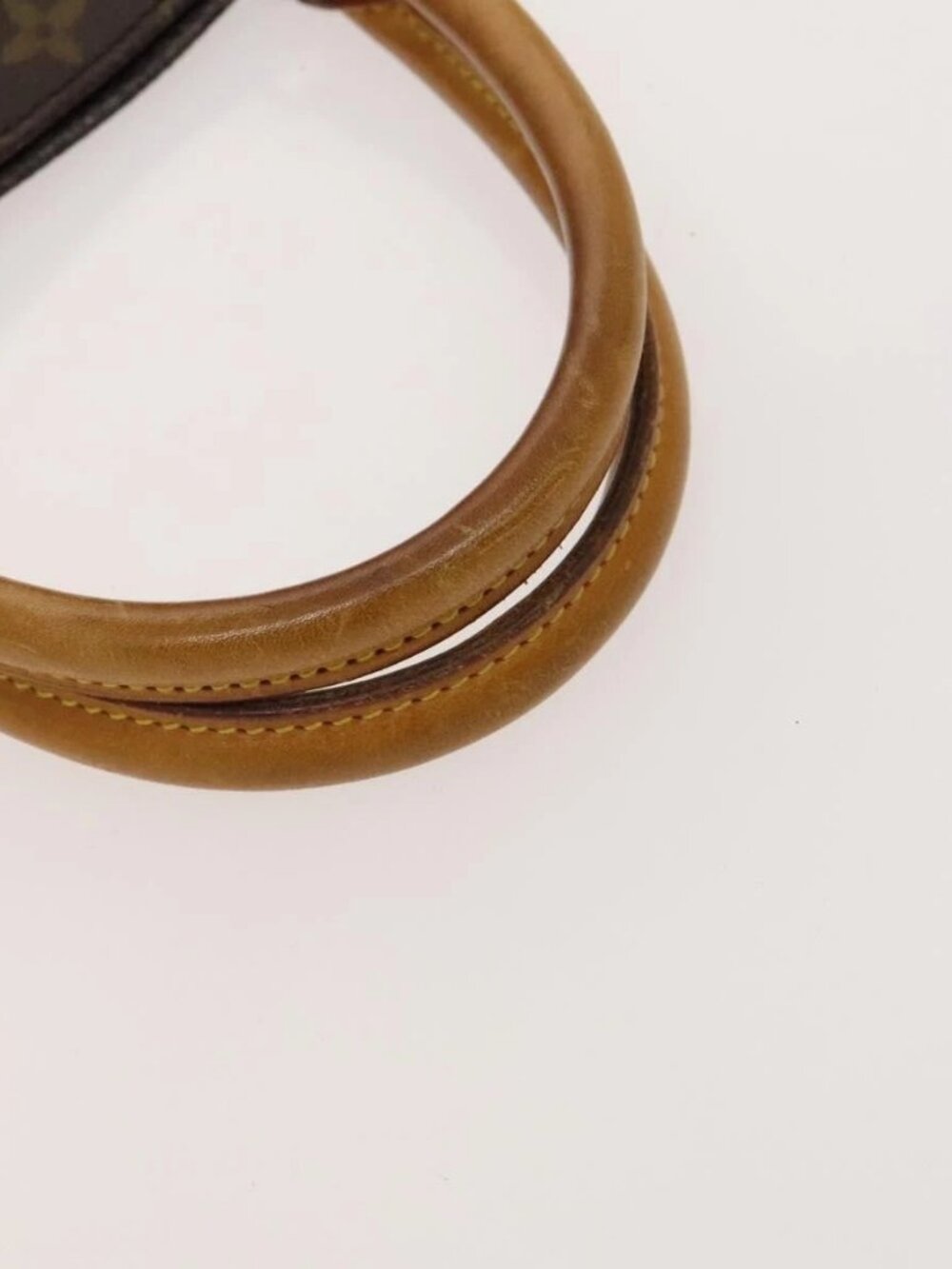 LOUIS VUITTON Monogram Sac Plat Hand Bag - Picture 8 of 16